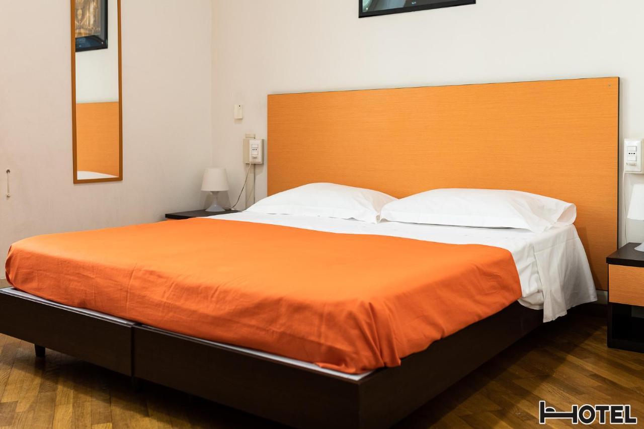Hotel Youri Il Magnifico Genoa Luaran gambar